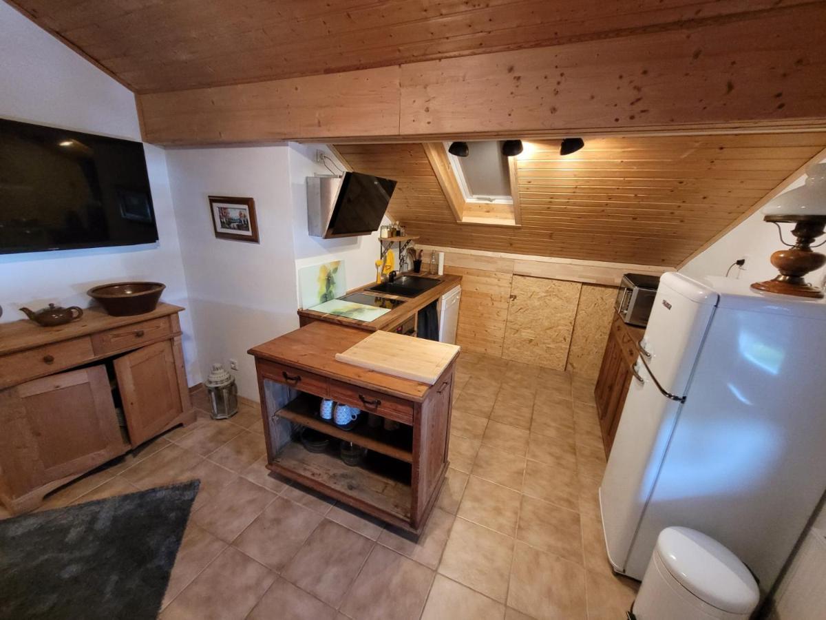 Ferienwohnung Trina Бендорф Екстер'єр фото