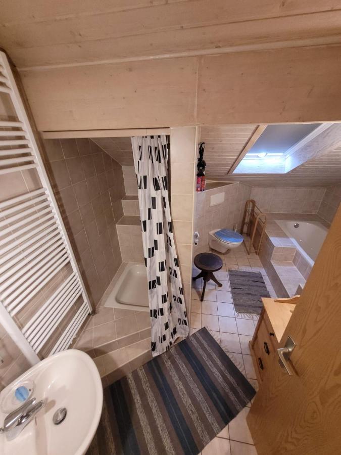 Ferienwohnung Trina Бендорф Екстер'єр фото