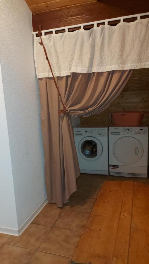 Ferienwohnung Trina Бендорф Екстер'єр фото